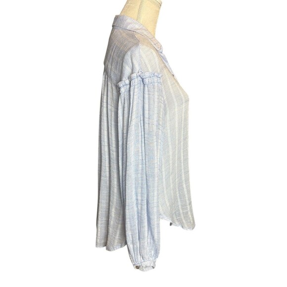 Free People Button Down Top Women's Small Light Blue Frayed Shoulder Hem Flowy - Picture 4 of 11